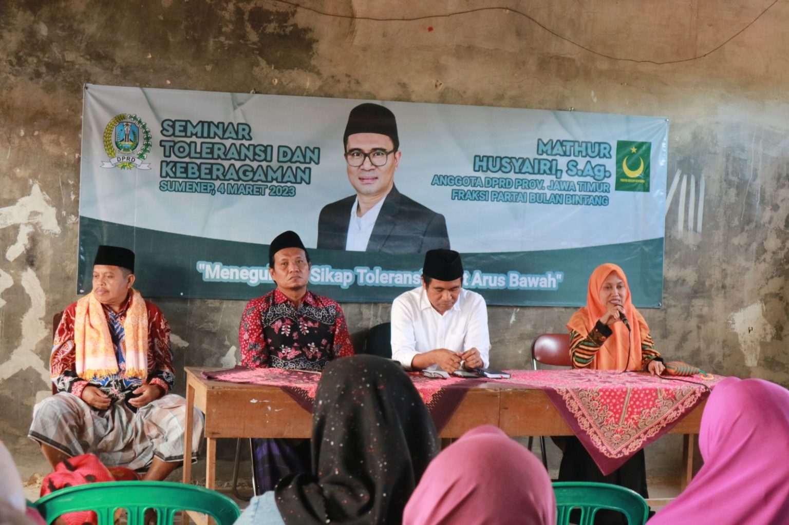 Kunjungi PP. Nurul Hidayah, Mathur Husyairi Dicurhati Peternak Sapi