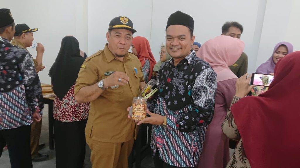 Fatchur Rozi Dikukuhkan Jadi Ketua Paguyuban UMKM Kecamatan Sekaran