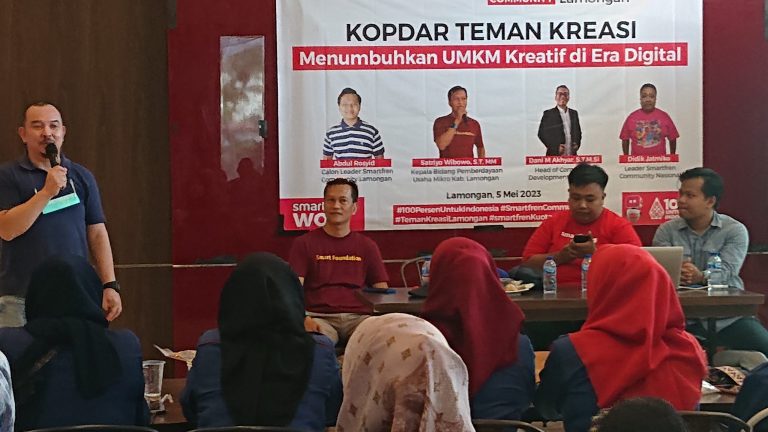 Menumbuhkan UMKM Kreatif di Era Digital, Smartfren Community Lamongan Gelar Kopdar Teman Kreasi