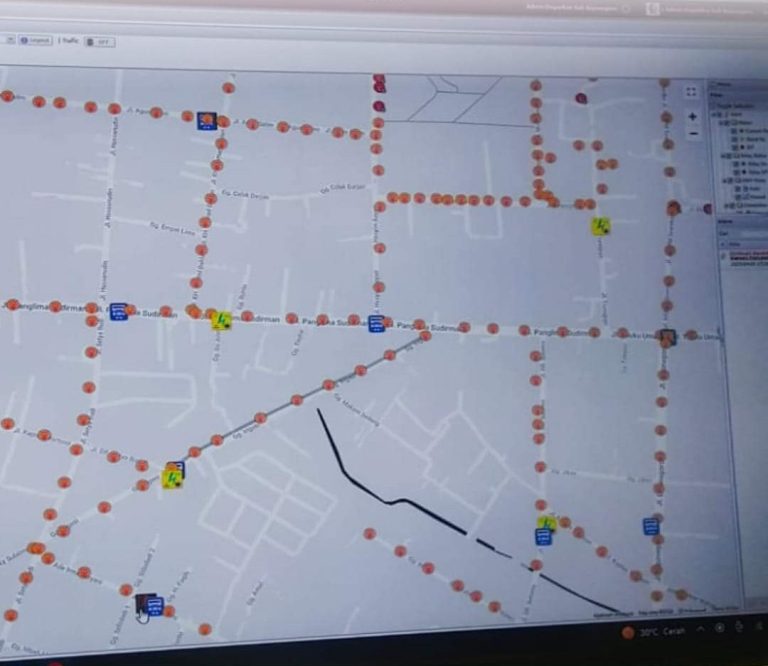 Pantau PJU Secara Nirkabel, Pemkab Bojonegoro Pasang 50 Titik Smart System