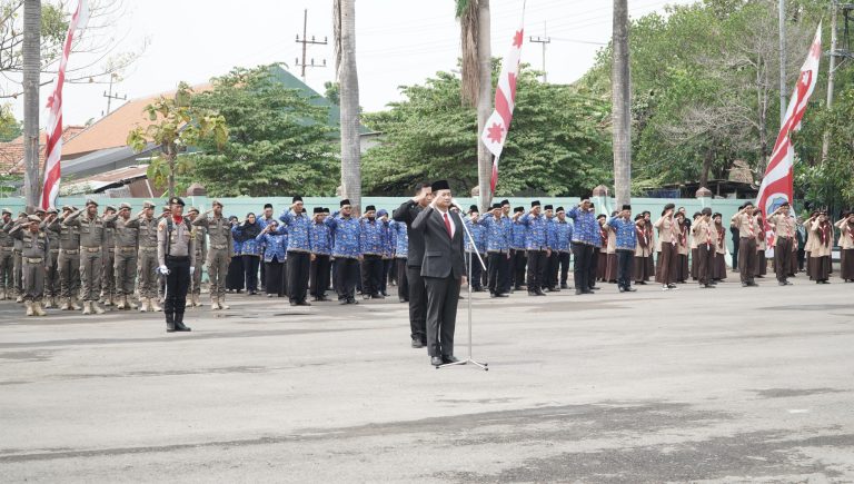 Peingati Hari Pahlawan 2023, Bupati Lamongan Ajak Perangi Kemiskinan dan Kebodohan
