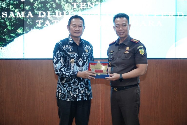Perkuat Tata Kelola Pemerintahan, Pak Yes Teken MoU dengan Kejaksaan