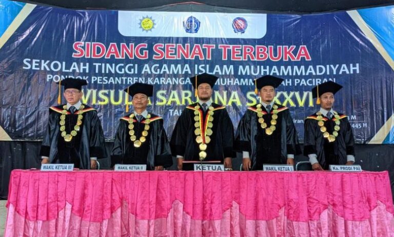 Momen Istimewa, Wisuda STAIM Karangasem Jadi Bagian dari Milad Ke-75 Ponpes Karangasem Lamongan