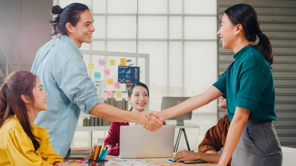 Kode Etik di Era Modern: Saatnya Aksi Nyata, Bukan Hanya Hafalan