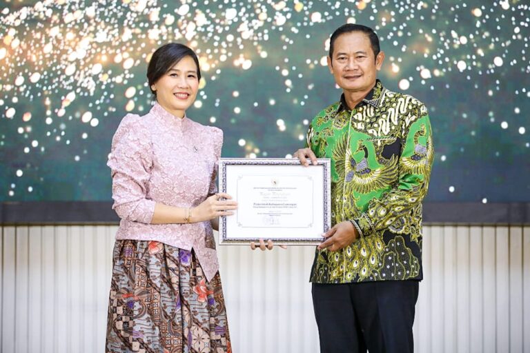 Lamongan Sabet Penghargaan Kabupaten Layak Anak Predikat Nindya